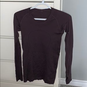 lululemon fitted long sleeve